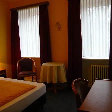 Buckeburger Hof 3*